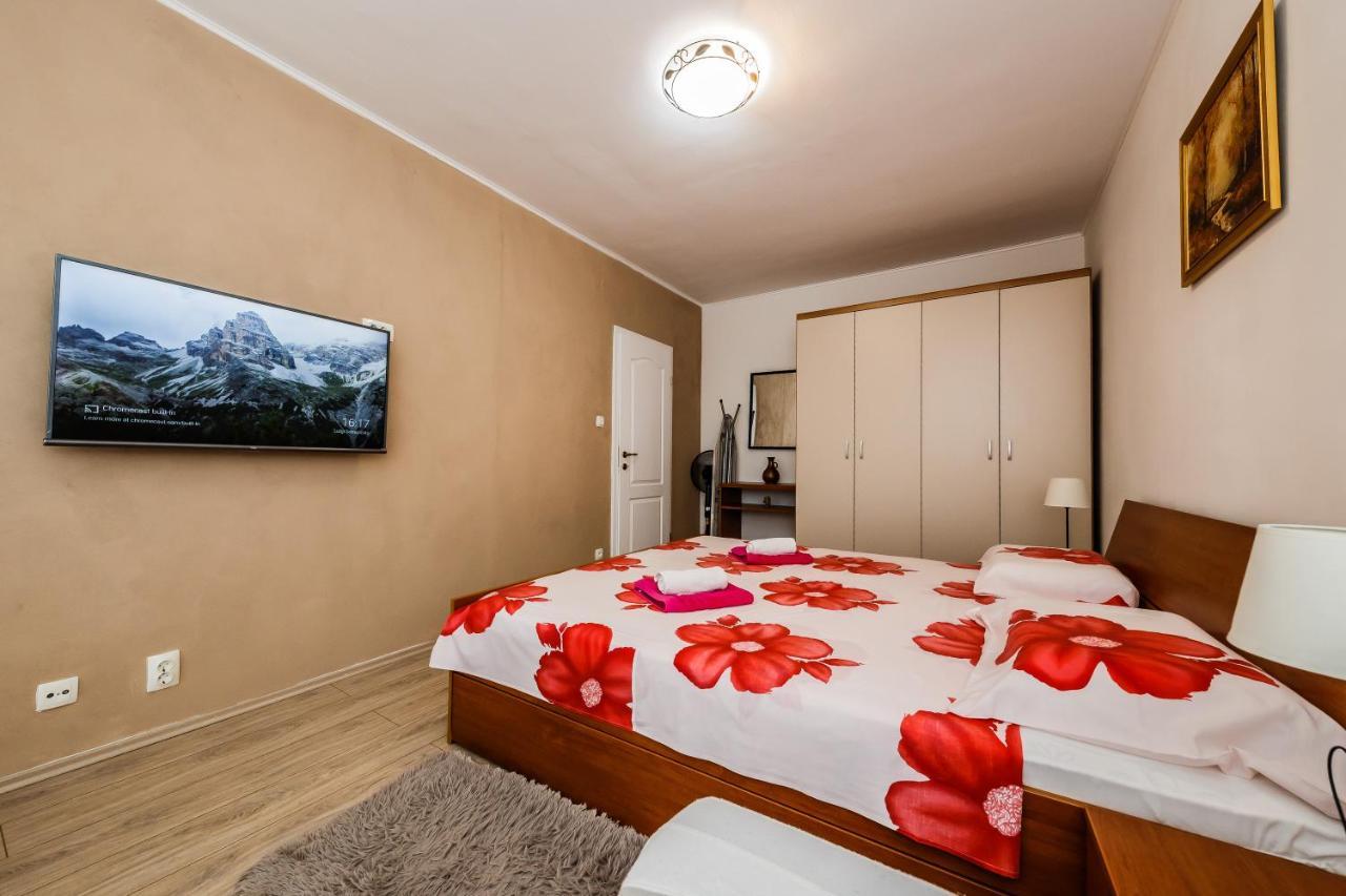 Apartments Paula Сплит Екстериор снимка